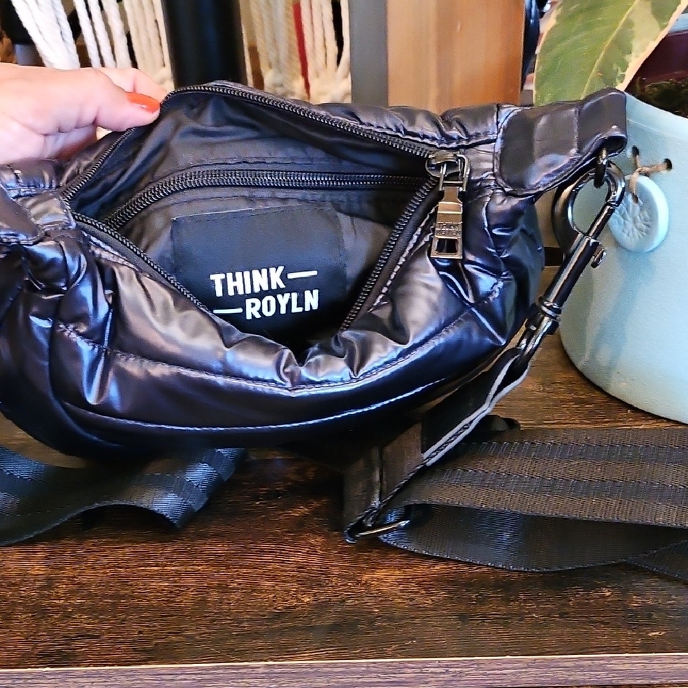 THINK ROYLN Black Belt Bag Sleek Durable Design